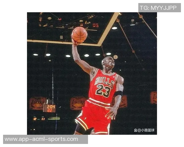 米切尔发推感慨乔丹解说重现风采经典时刻再现荧屏引发热议