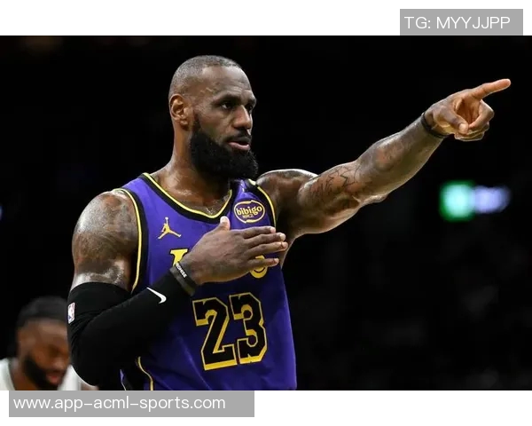 追梦直言詹姆斯不适合做播客呼吁他别来捣乱球场氛围