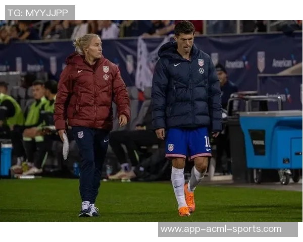 普利西奇右腿筋轻微撕裂预计十天后重新评估伤情 普利西奇右腿筋轻微撕裂预计十天后重新评估伤情