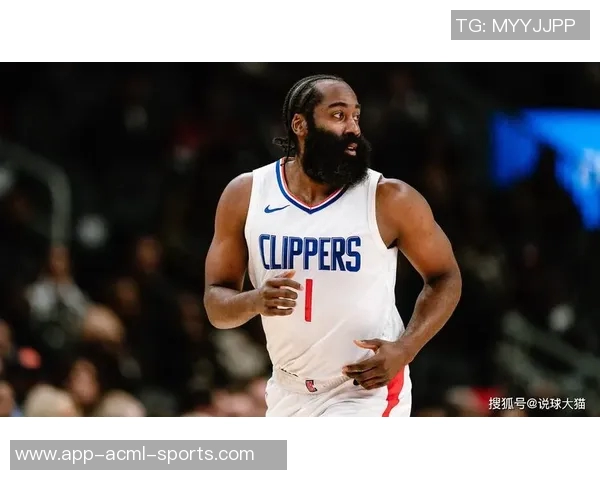 帕金斯揭秘詹姆斯对哈登的影响与竞争态度的背后故事 帕金斯揭秘詹姆斯对哈登的影响与竞争态度的背后故事