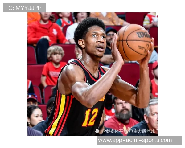 乔约翰逊谈克莱现状认为他需要队友帮助以找回状态